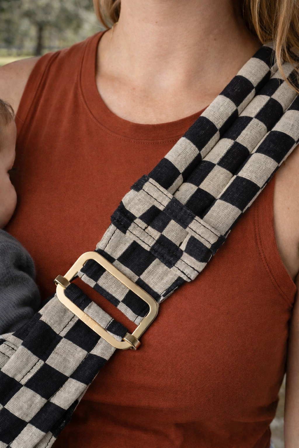 Kola Lightweight Ergonomic Baby & Infant Sling Carrier